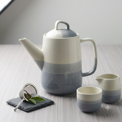 Contemporary Tea Serving Pot