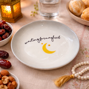 Ash Grey Ramadan Dry Plate Waiting for Maghreb (7 inch)
