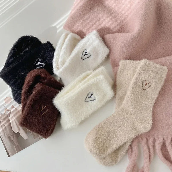 Heart-Line Detail Fuzzy Winter Socks