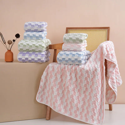 Embossed Checkered Fleece Face & Hand Towel